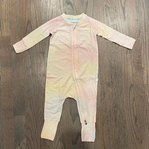 Loulou Lollipop Sleeper Pajama 6-12 Months Rainbow Dye